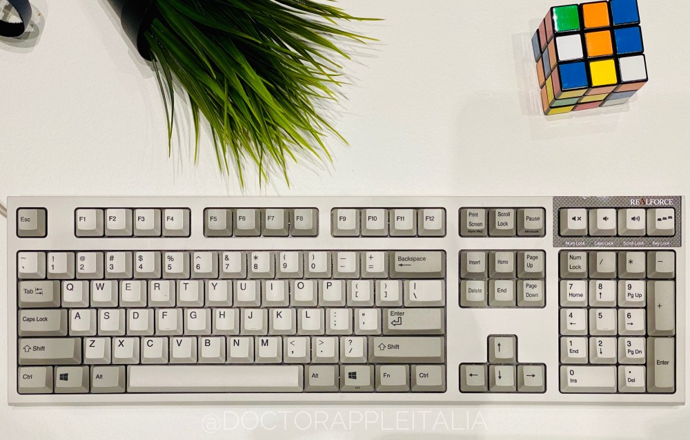REALFORCE_R2_ceotech_doctorappleitalia_1